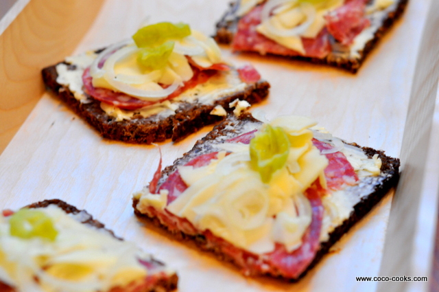 Salami Farmers Cheese Shaved Onion Pepperocicni Smørrebrød Salami Farmers Cheese Shaved Onion Pepperocicni Smørrebrød