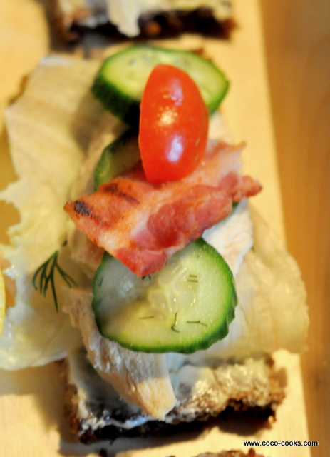Chicken and Cucumber Smorrebrod